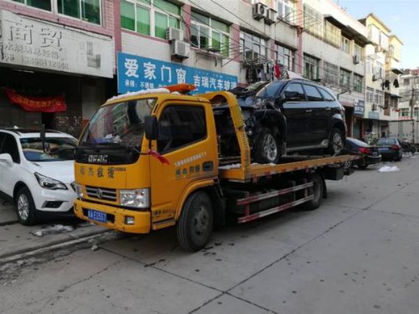 德城区吊车电话_高空吊车出租需要注意哪些事项
